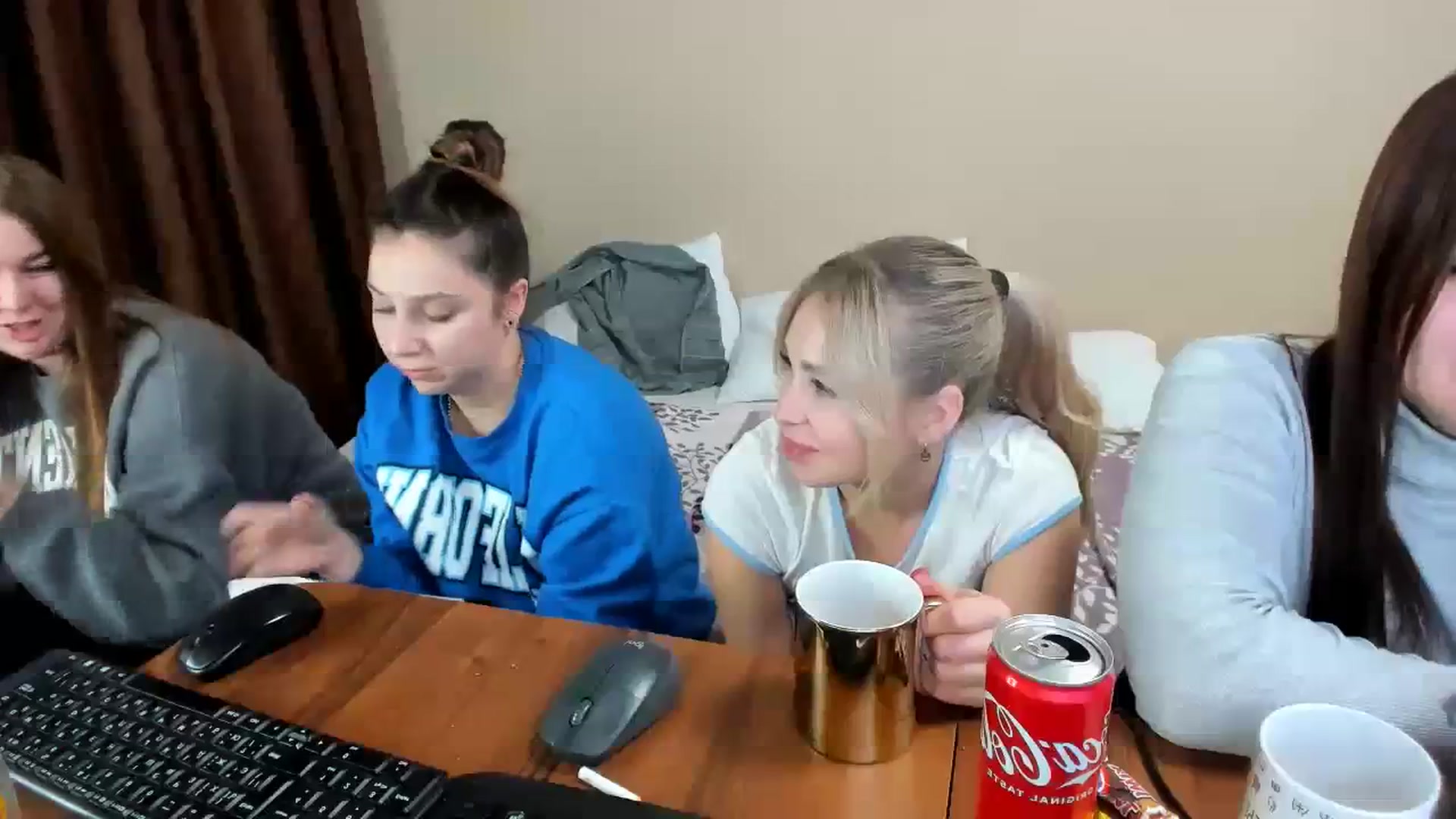 Gallery image thumbnail from MerlinStoun's myfreecams stream on, 12/06/2023, 10:13 image 14 of 20