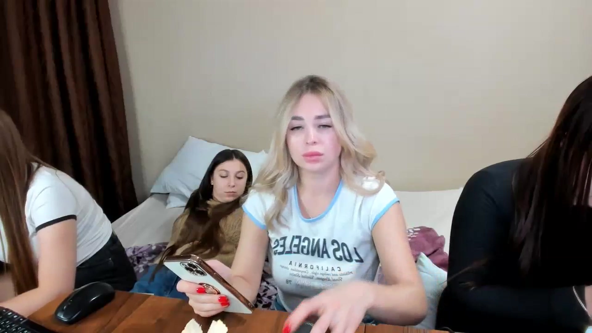 Gallery image thumbnail from MerlinStoun's myfreecams stream on, 12/07/2023, 10:49 image 15 of 20