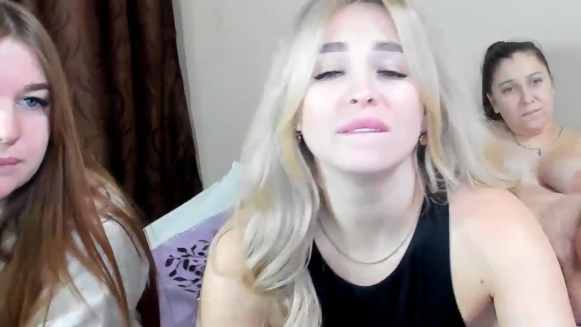 Gallery image thumbnail from MerlinStoun's myfreecams stream on, 12/09/2023, 09:22 image 5 of 20