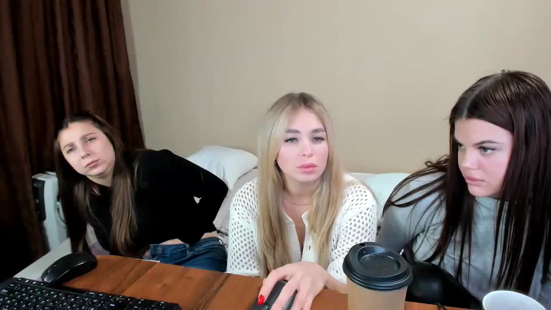 Gallery image thumbnail from MerlinStoun's myfreecams stream on, 12/11/2023, 10:12 image 3 of 20