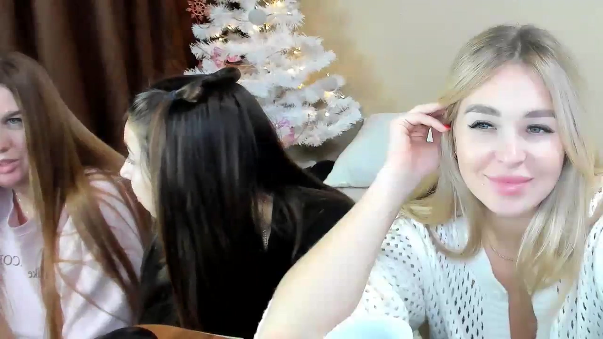 Gallery image thumbnail from MerlinStoun's myfreecams stream on, 12/11/2023, 11:18 image 13 of 20