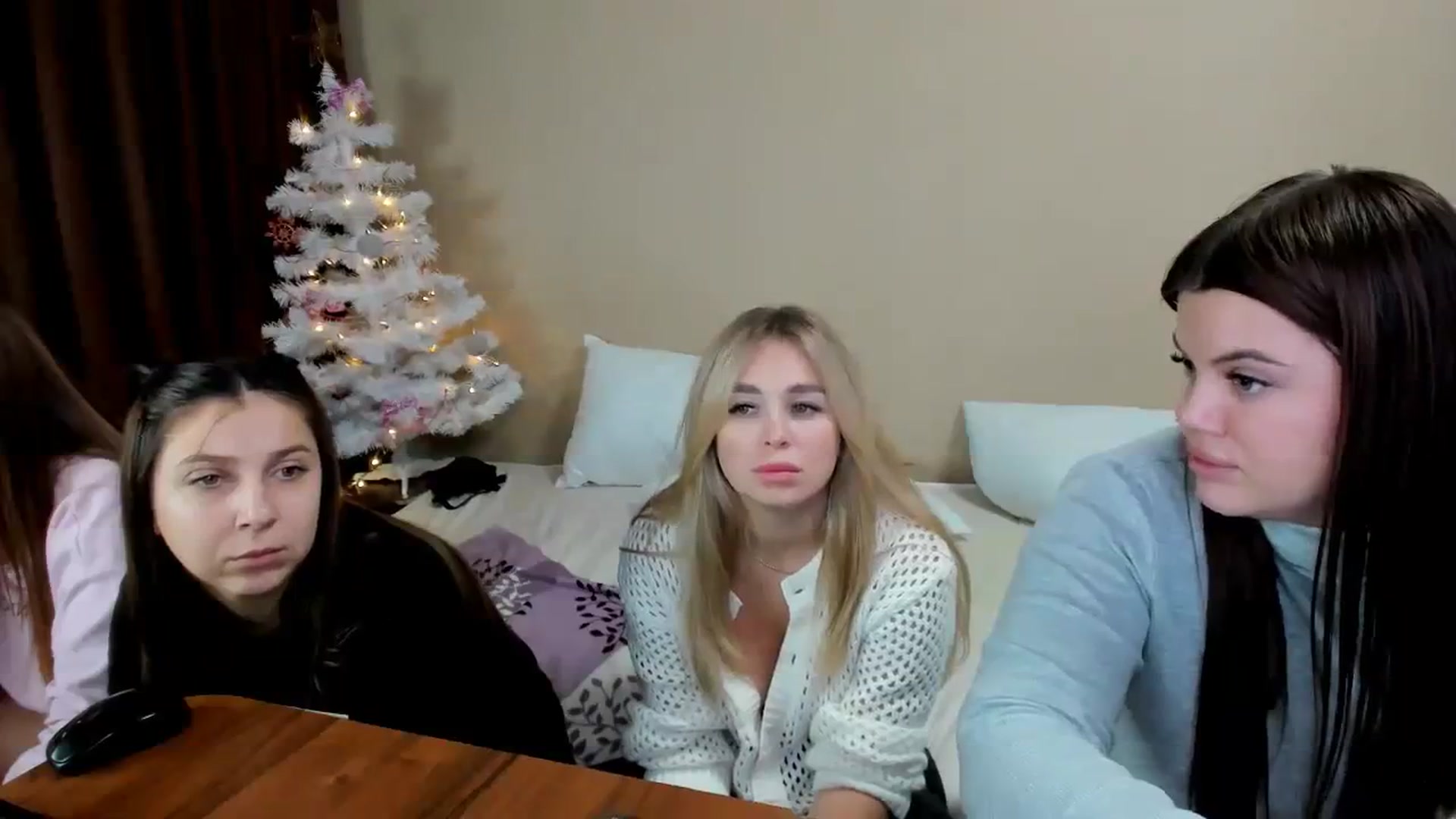 Gallery image thumbnail from MerlinStoun's myfreecams stream on, 12/11/2023, 12:35 image 17 of 20