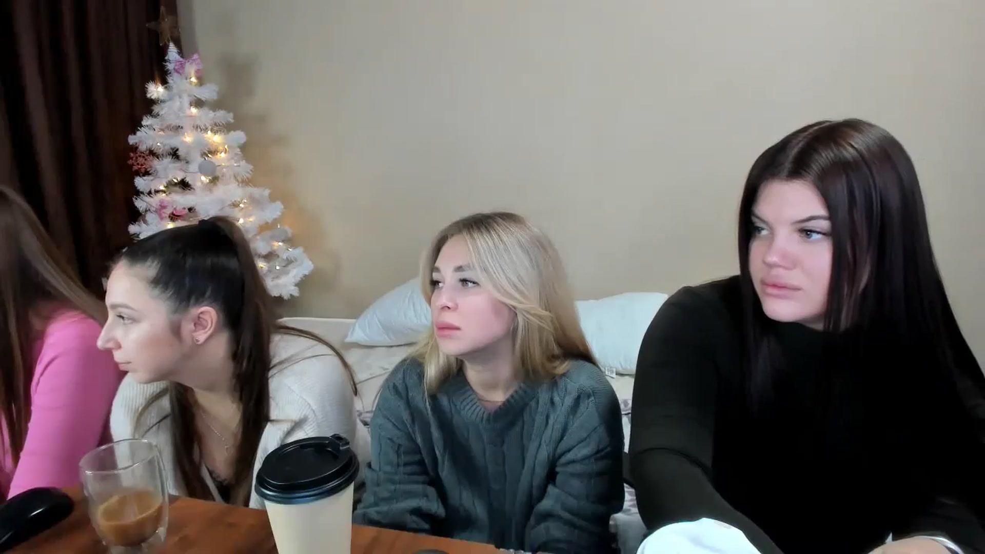 Gallery image thumbnail from MerlinStoun's myfreecams stream on, 12/12/2023, 09:21 image 11 of 20
