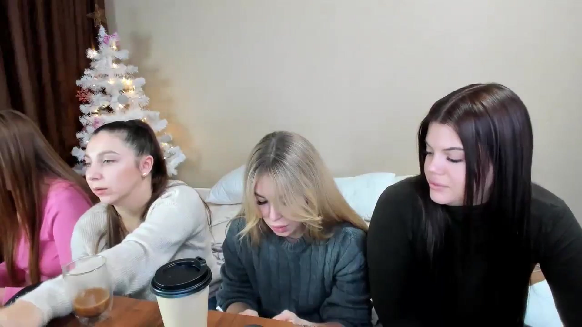 Gallery image thumbnail from MerlinStoun's myfreecams stream on, 12/12/2023, 09:21 image 16 of 20