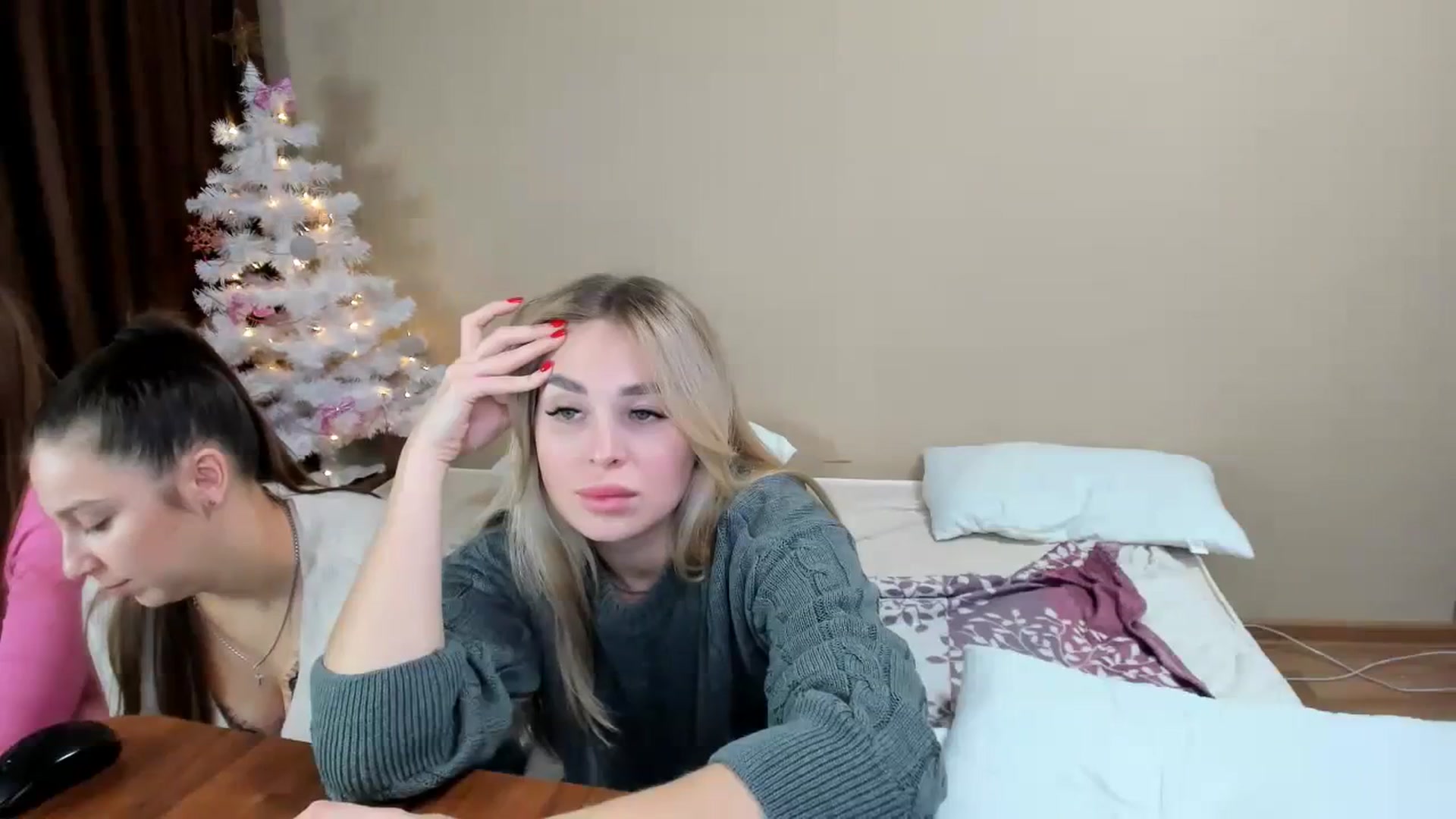 Gallery image thumbnail from MerlinStoun's myfreecams stream on, 12/12/2023, 09:54 image 8 of 20