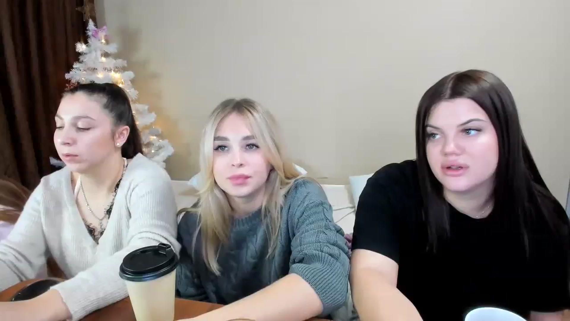 Gallery image thumbnail from MerlinStoun's myfreecams stream on, 12/12/2023, 10:35 image 5 of 20