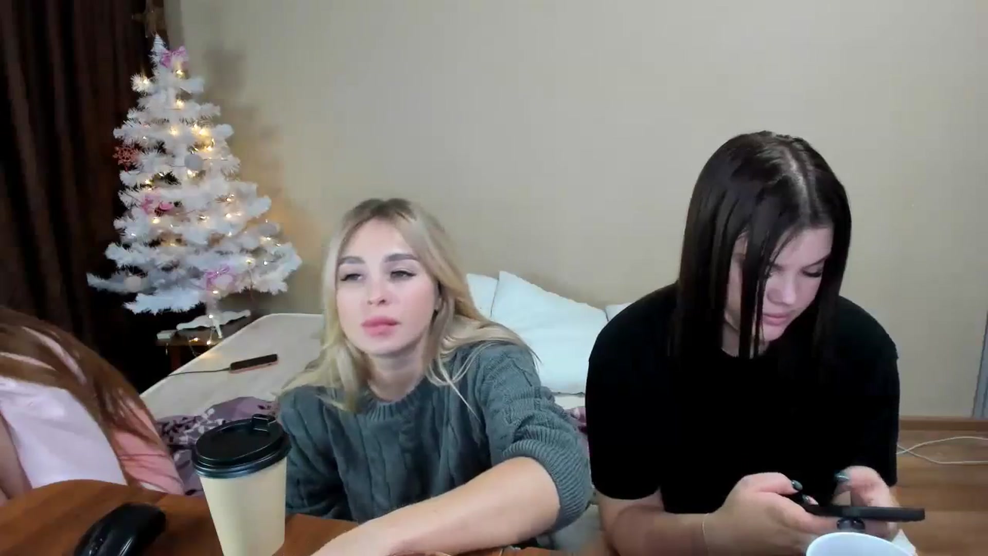 Gallery image thumbnail from MerlinStoun's myfreecams stream on, 12/12/2023, 10:35 image 4 of 20