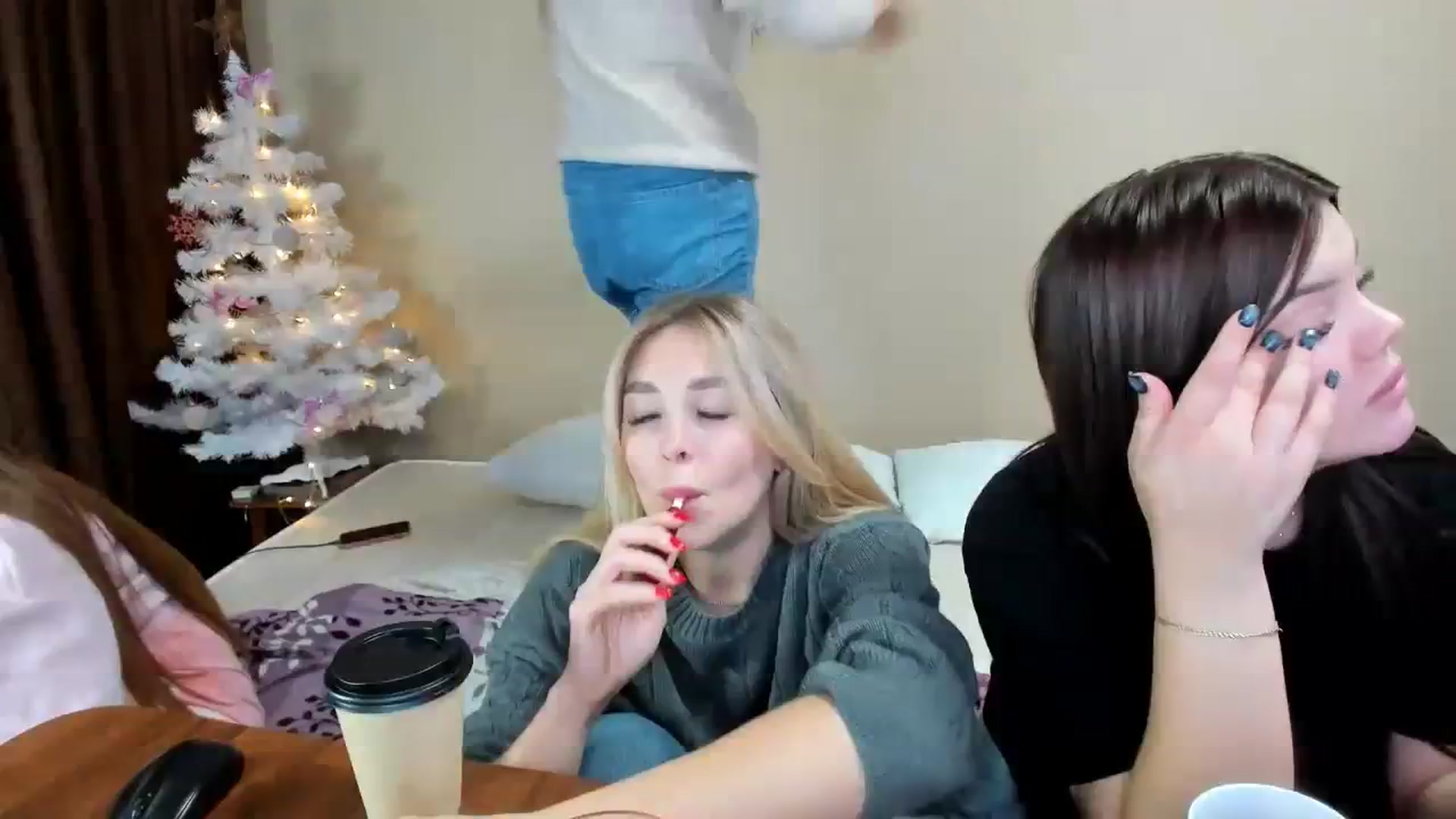 Gallery image thumbnail from MerlinStoun's myfreecams stream on, 12/12/2023, 10:35 image 1 of 20