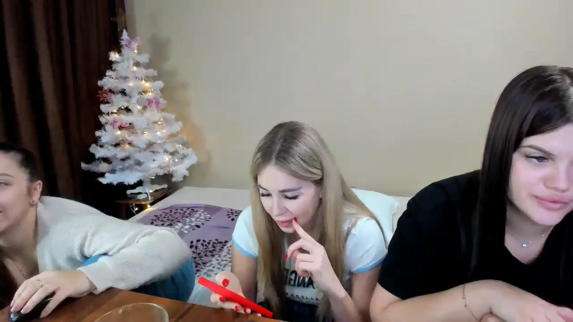 Gallery image thumbnail from MerlinStoun's myfreecams stream on, 12/12/2023, 11:55 image 16 of 20