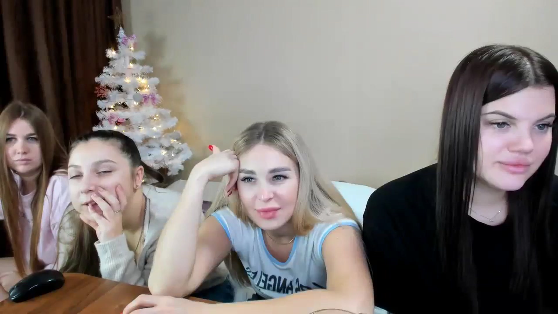 Gallery image thumbnail from MerlinStoun's myfreecams stream on, 12/12/2023, 11:55 image 10 of 20