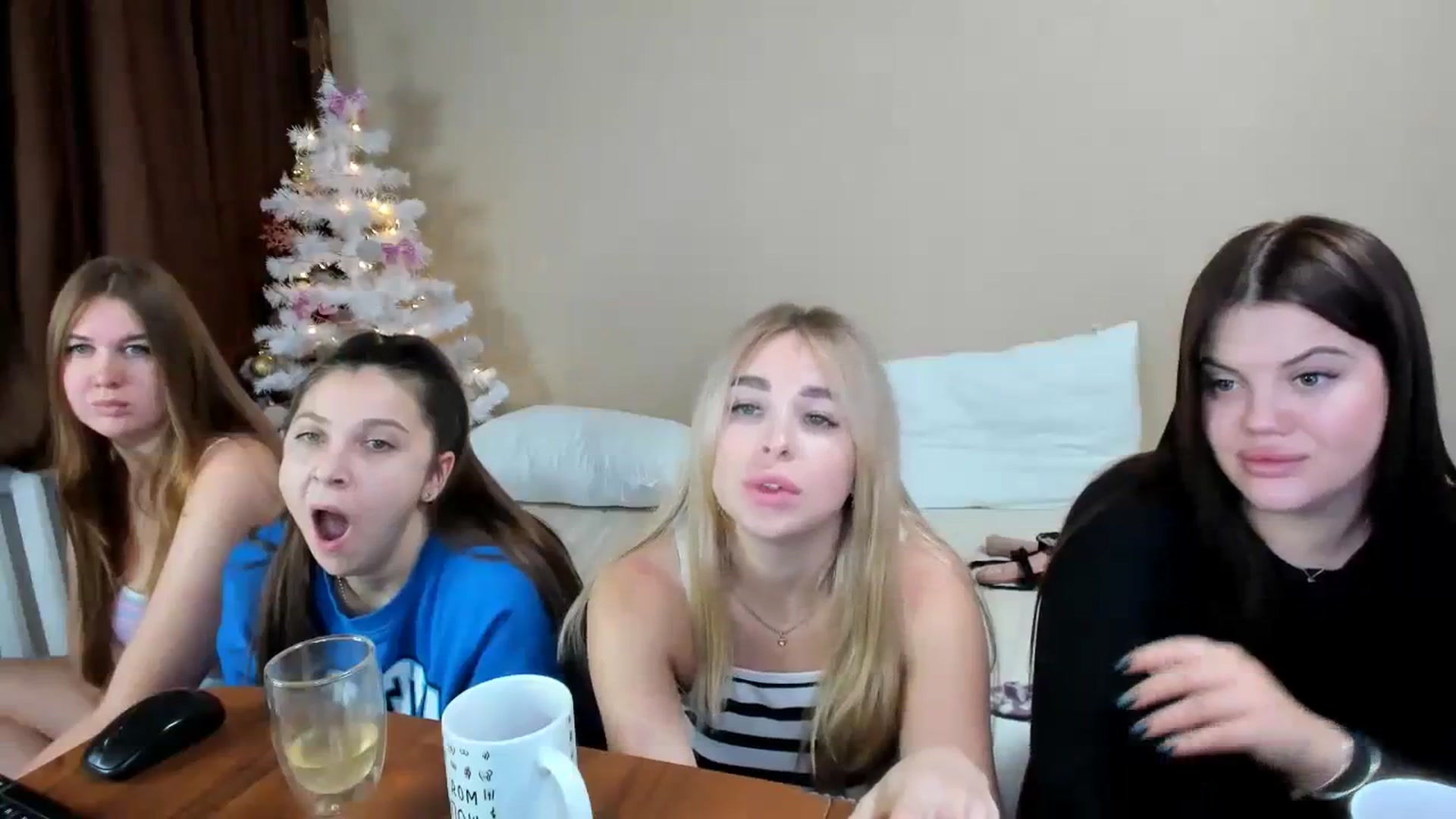 Gallery image thumbnail from MerlinStoun's myfreecams stream on, 12/15/2023, 11:24 image 12 of 20