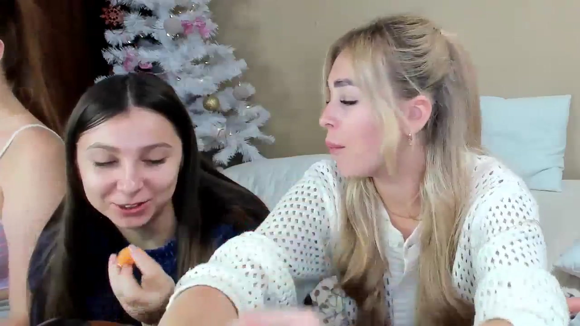 Gallery image thumbnail from MerlinStoun's myfreecams stream on, 12/16/2023, 10:49 image 19 of 20