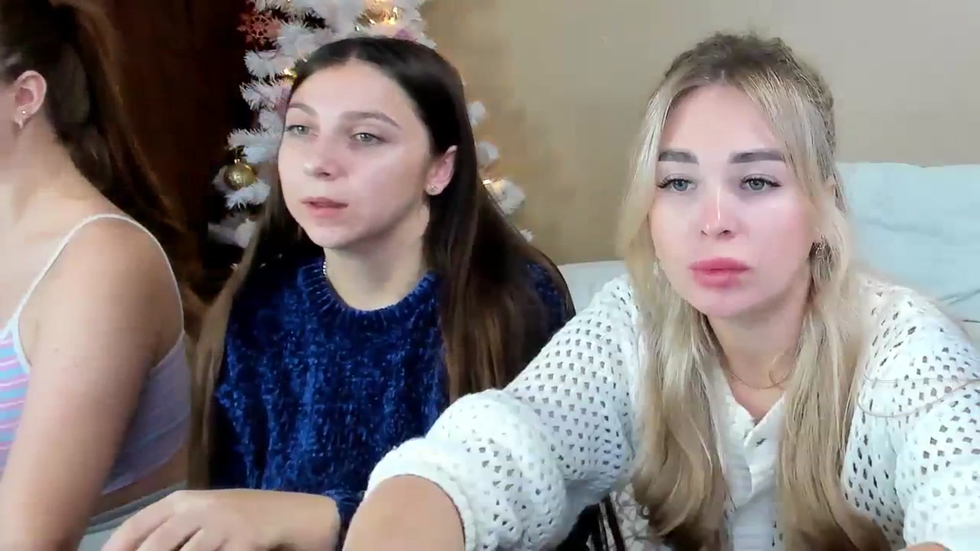 Gallery image thumbnail from MerlinStoun's myfreecams stream on, 12/16/2023, 10:49 image 18 of 20