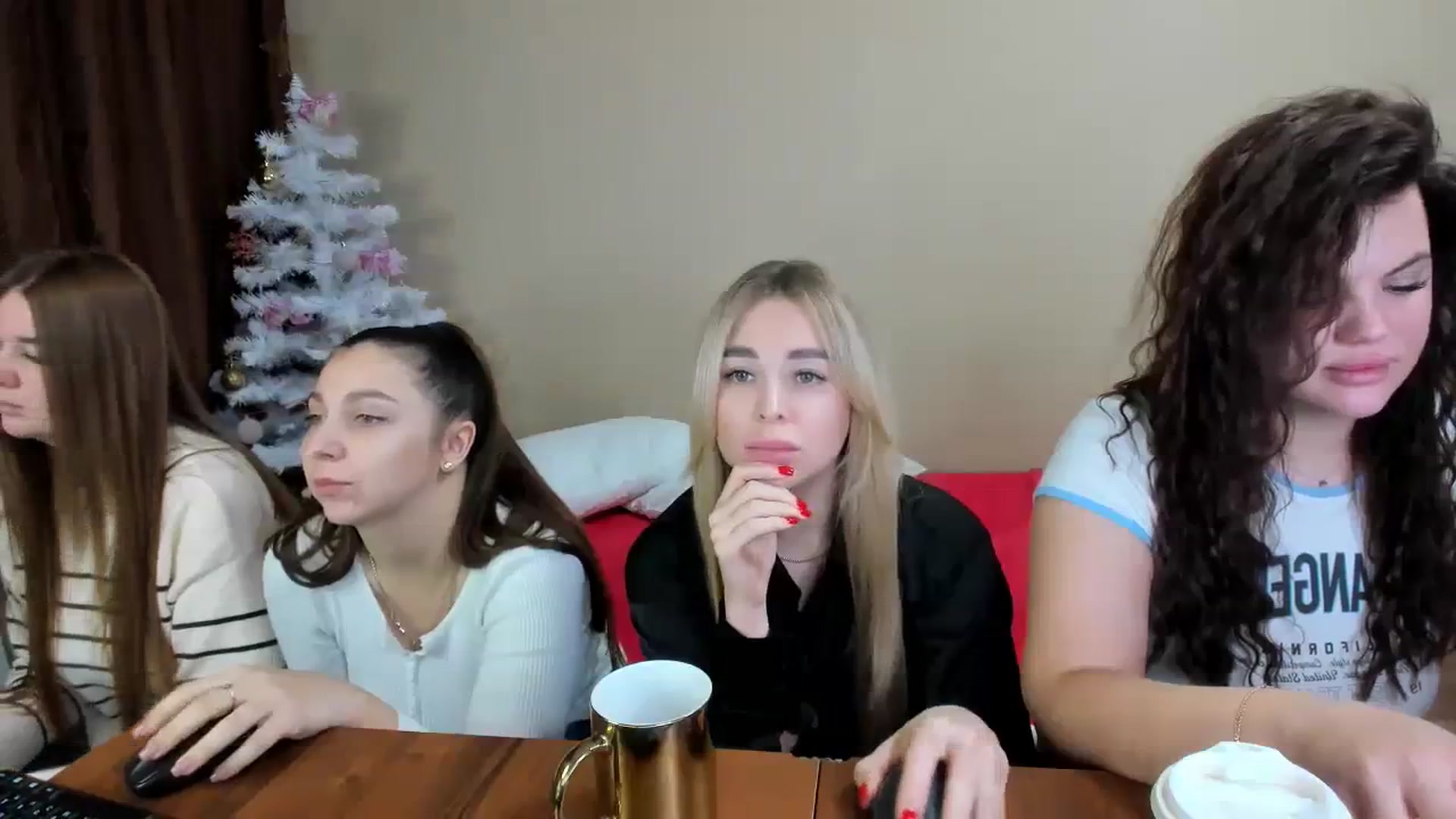 Gallery image thumbnail from MerlinStoun's myfreecams stream on, 12/18/2023, 10:13 image 5 of 20