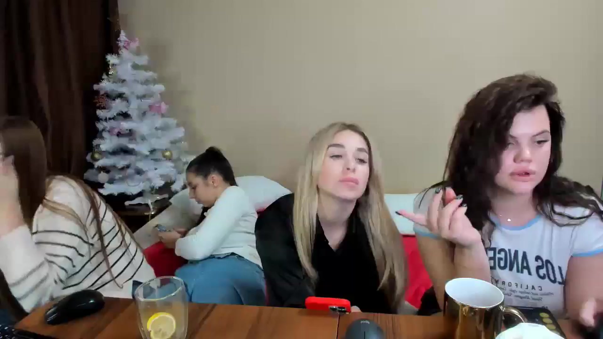 Gallery image thumbnail from MerlinStoun's myfreecams stream on, 12/18/2023, 12:17 image 20 of 20