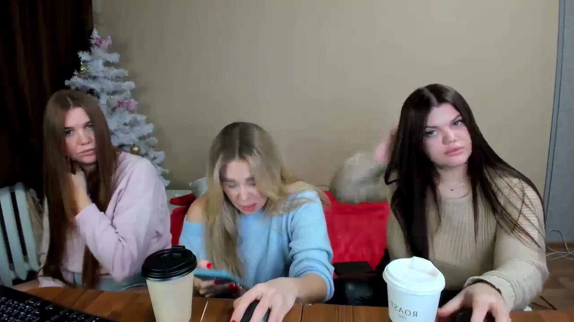 Gallery image thumbnail from MerlinStoun's myfreecams stream on, 12/20/2023, 09:12 image 4 of 20