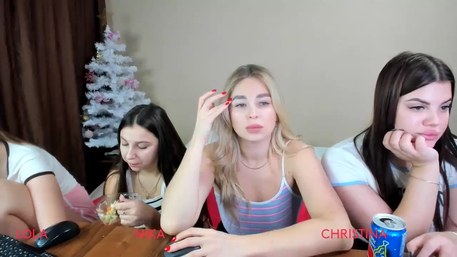 Gallery image thumbnail from MerlinStoun's myfreecams stream on, 12/22/2023, 10:52 image 13 of 20