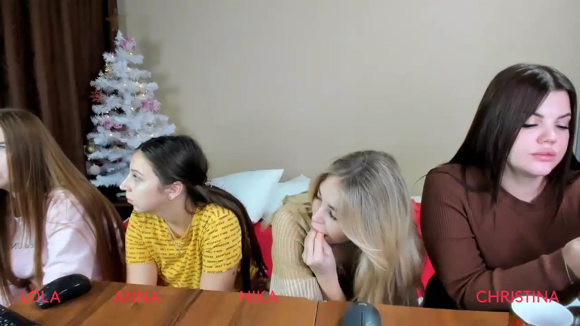 Gallery image thumbnail from MerlinStoun's myfreecams stream on, 12/23/2023, 12:01 image 17 of 20