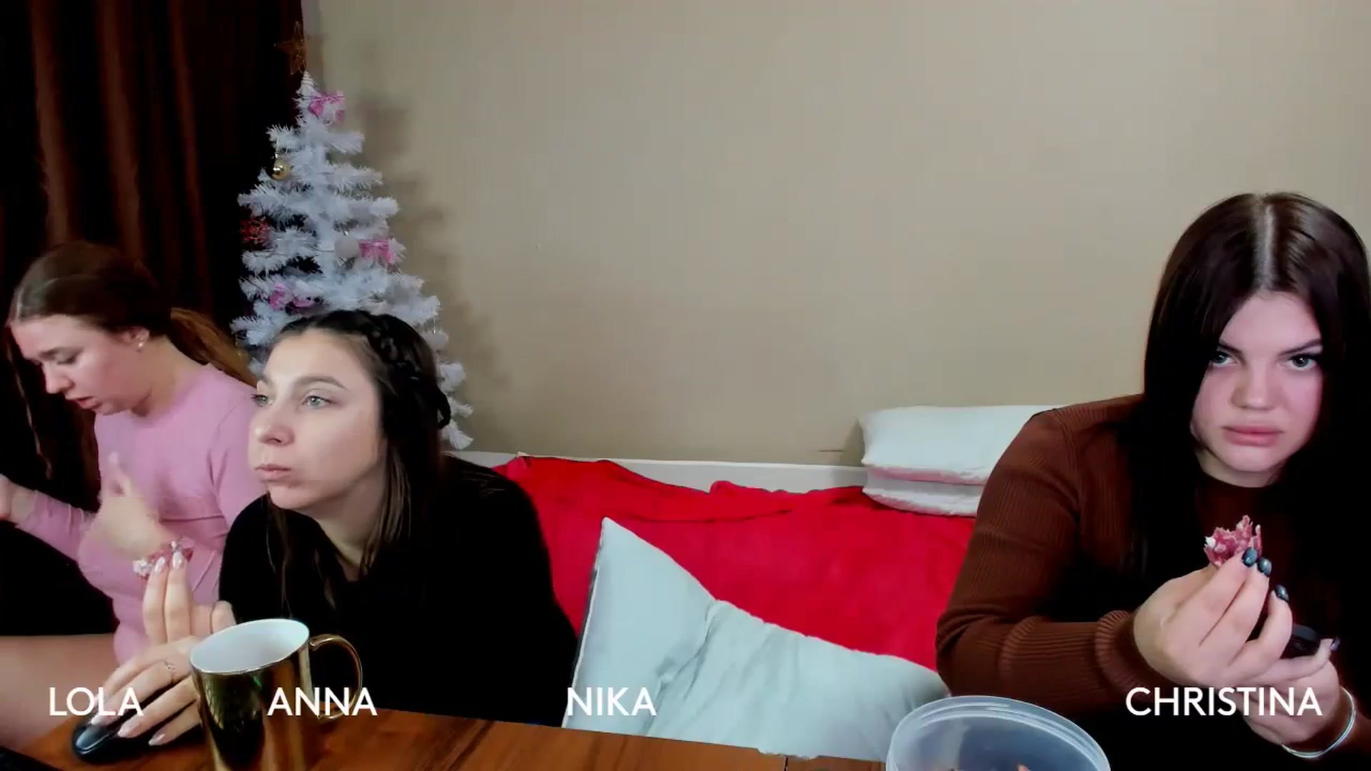 Gallery image thumbnail from MerlinStoun's myfreecams stream on, 12/26/2023, 10:25 image 4 of 20