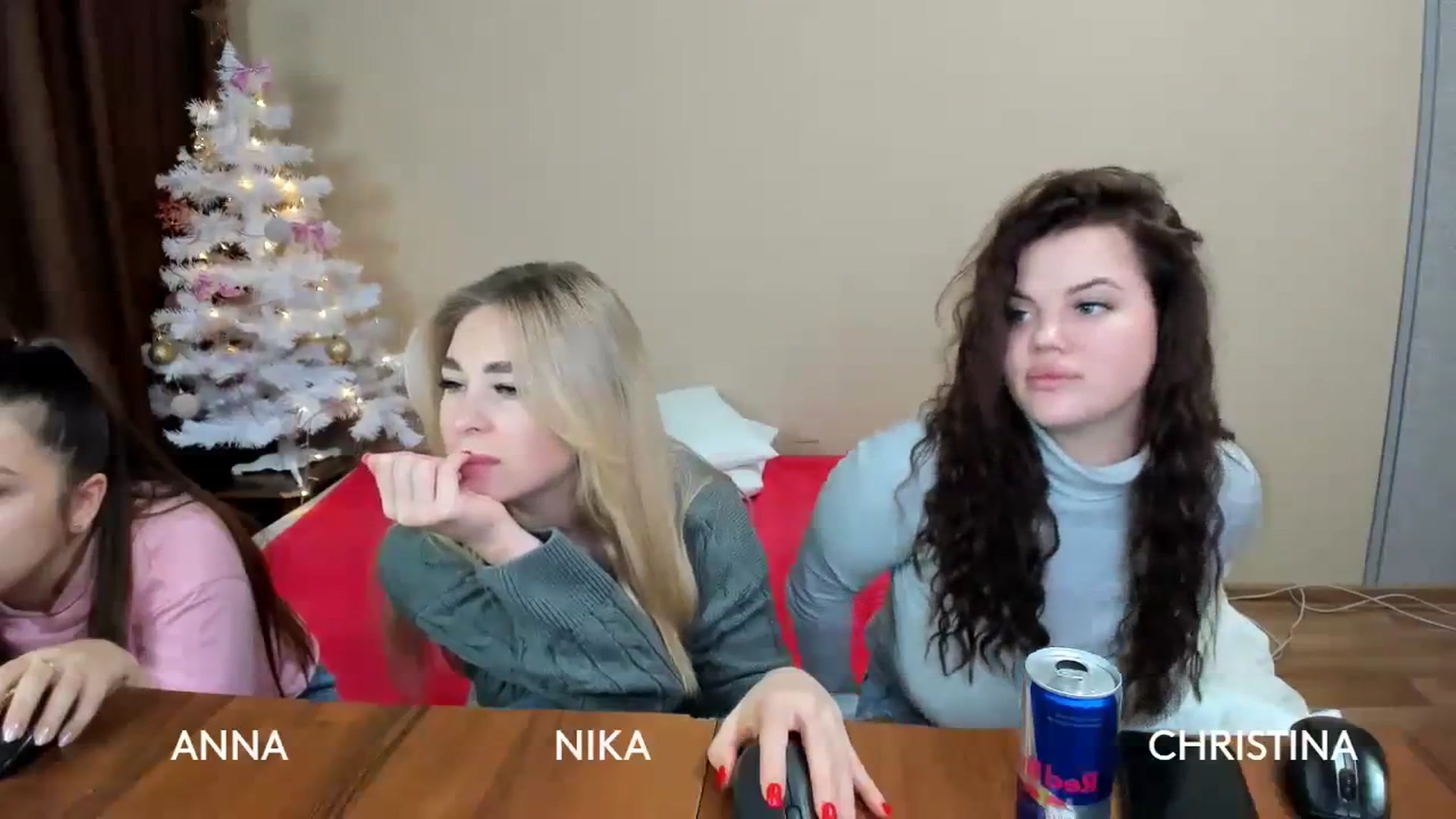 Gallery image thumbnail from MerlinStoun's myfreecams stream on, 12/27/2023, 10:20 image 5 of 20