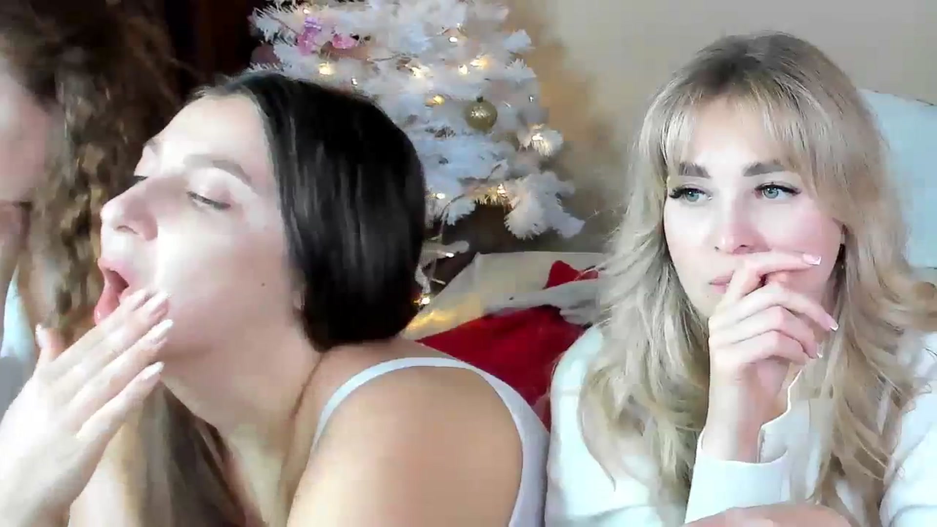 Gallery image thumbnail from MerlinStoun's myfreecams stream on, 01/01/2024, 17:05 image 20 of 20