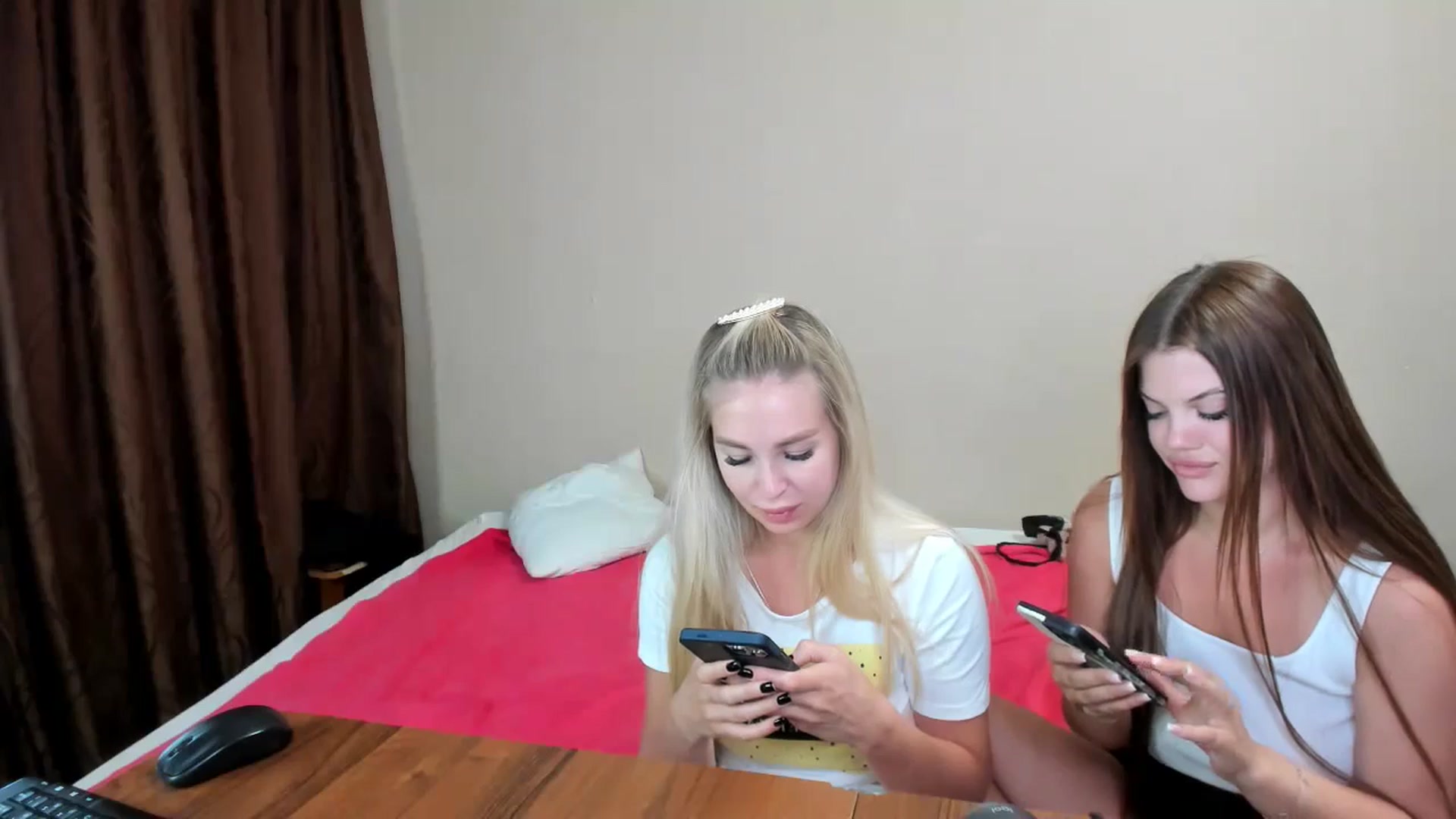 Gallery image thumbnail from MerlinStoun's myfreecams stream on, 07/01/2024, 07:54 image 15 of 20