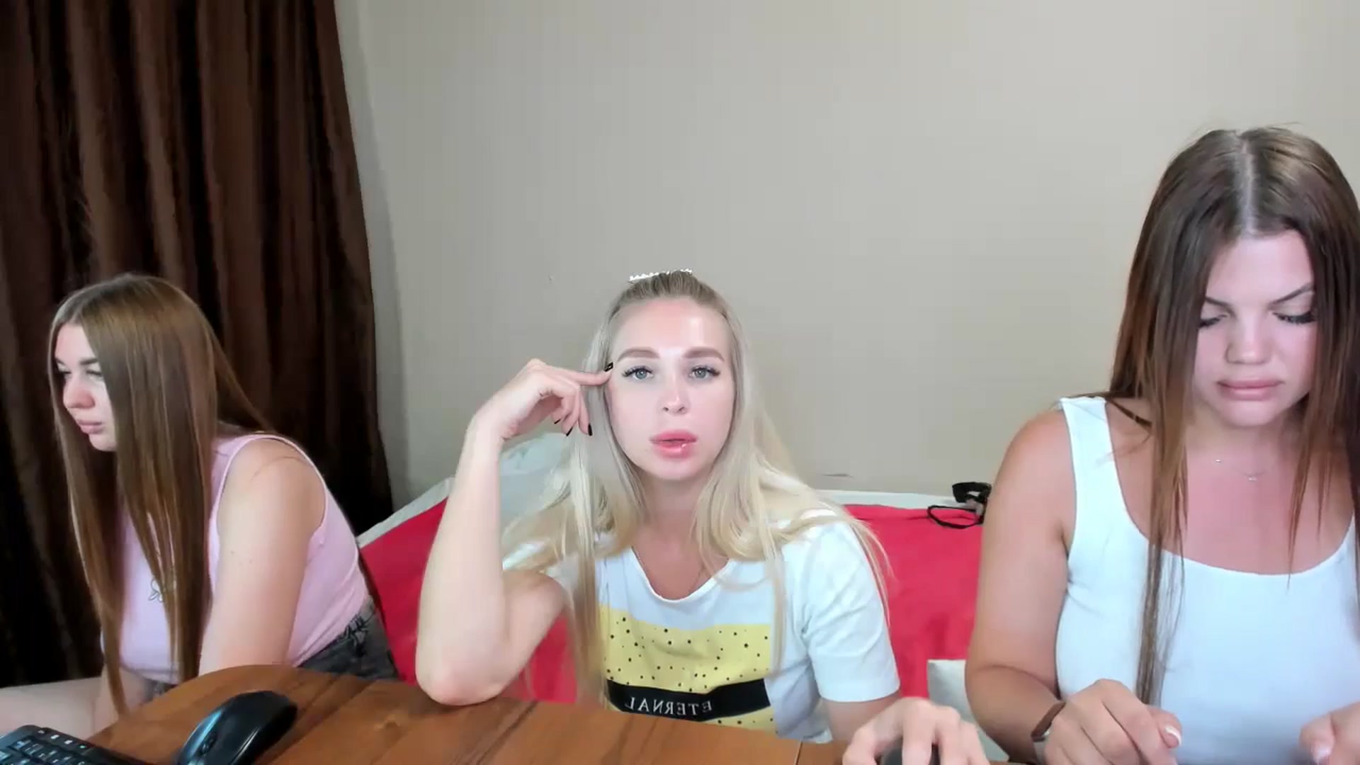 Gallery image thumbnail from MerlinStoun's myfreecams stream on, 07/01/2024, 07:54 image 10 of 20