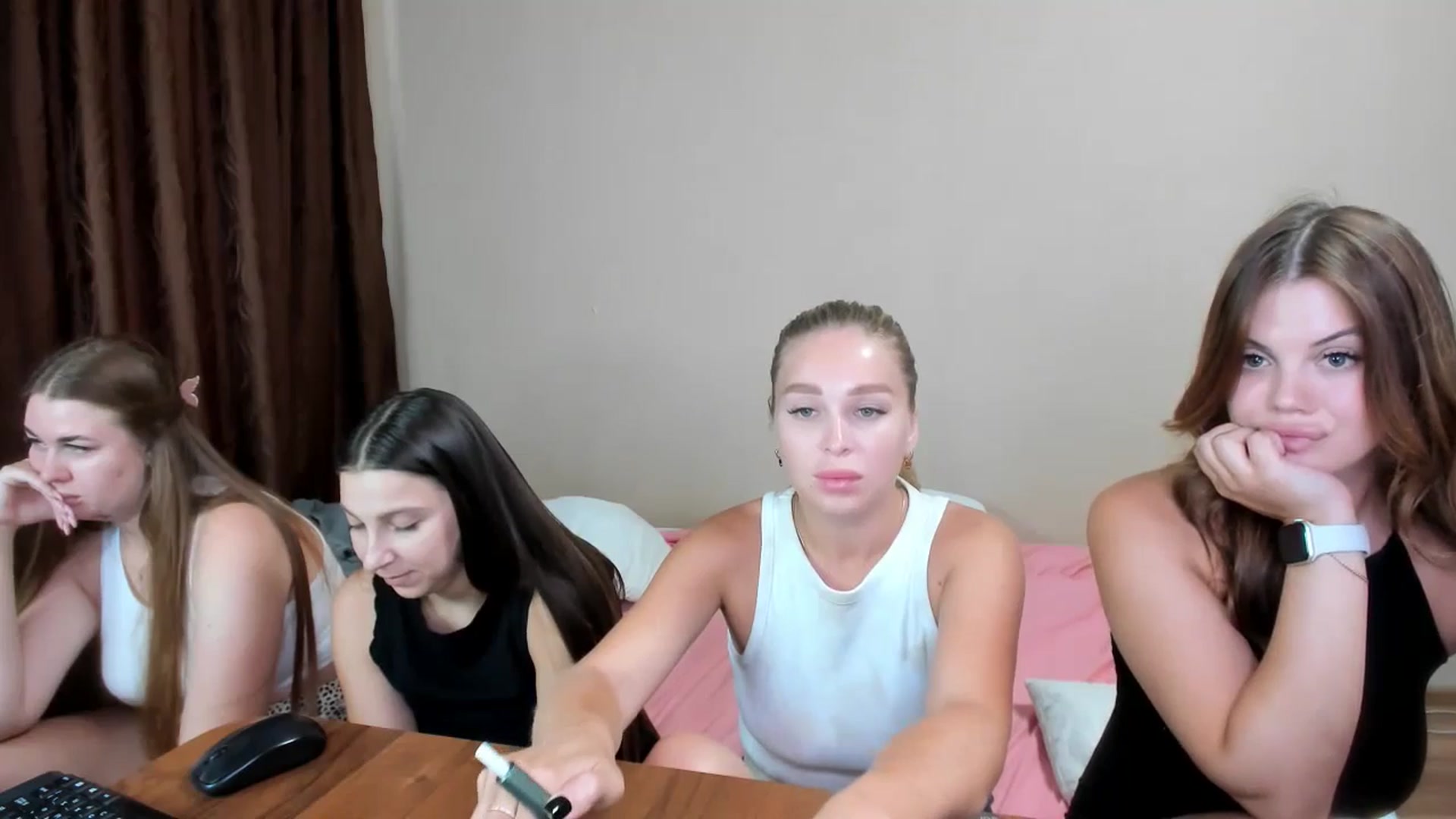 Gallery image thumbnail from MerlinStoun's myfreecams stream on, 07/13/2024, 09:00 image 18 of 20