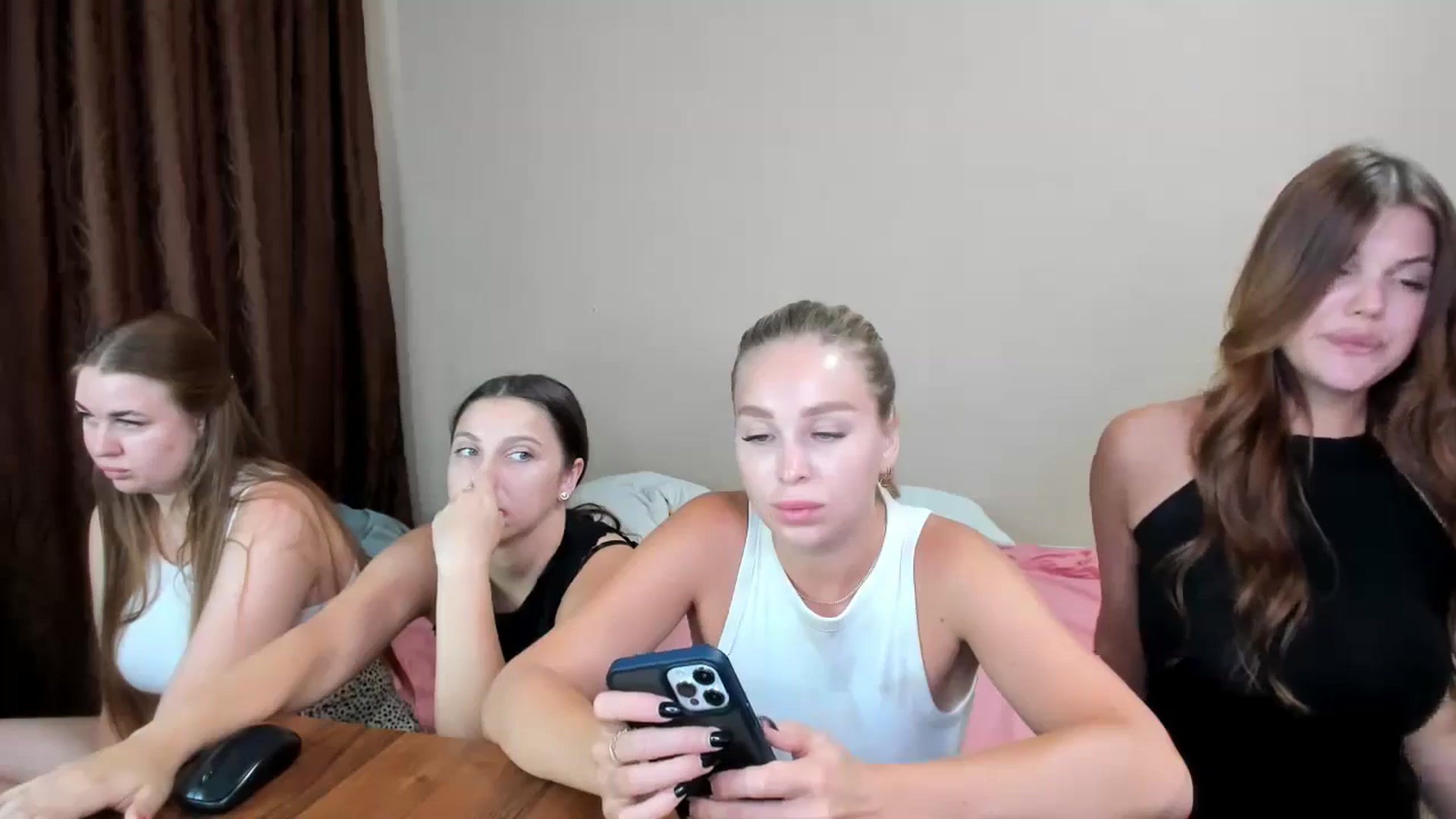 Gallery image thumbnail from MerlinStoun's myfreecams stream on, 07/13/2024, 10:12 image 8 of 20