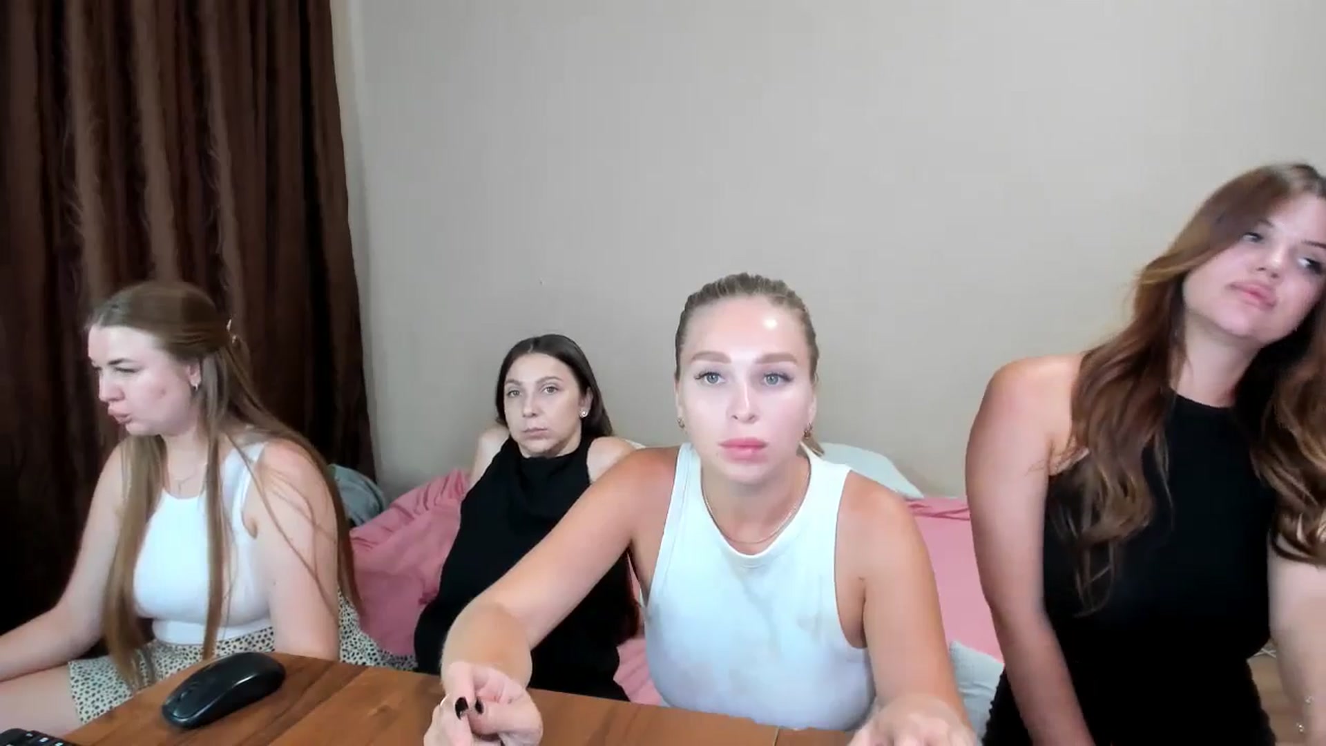 Gallery image thumbnail from MerlinStoun's myfreecams stream on, 07/13/2024, 10:12 image 5 of 20
