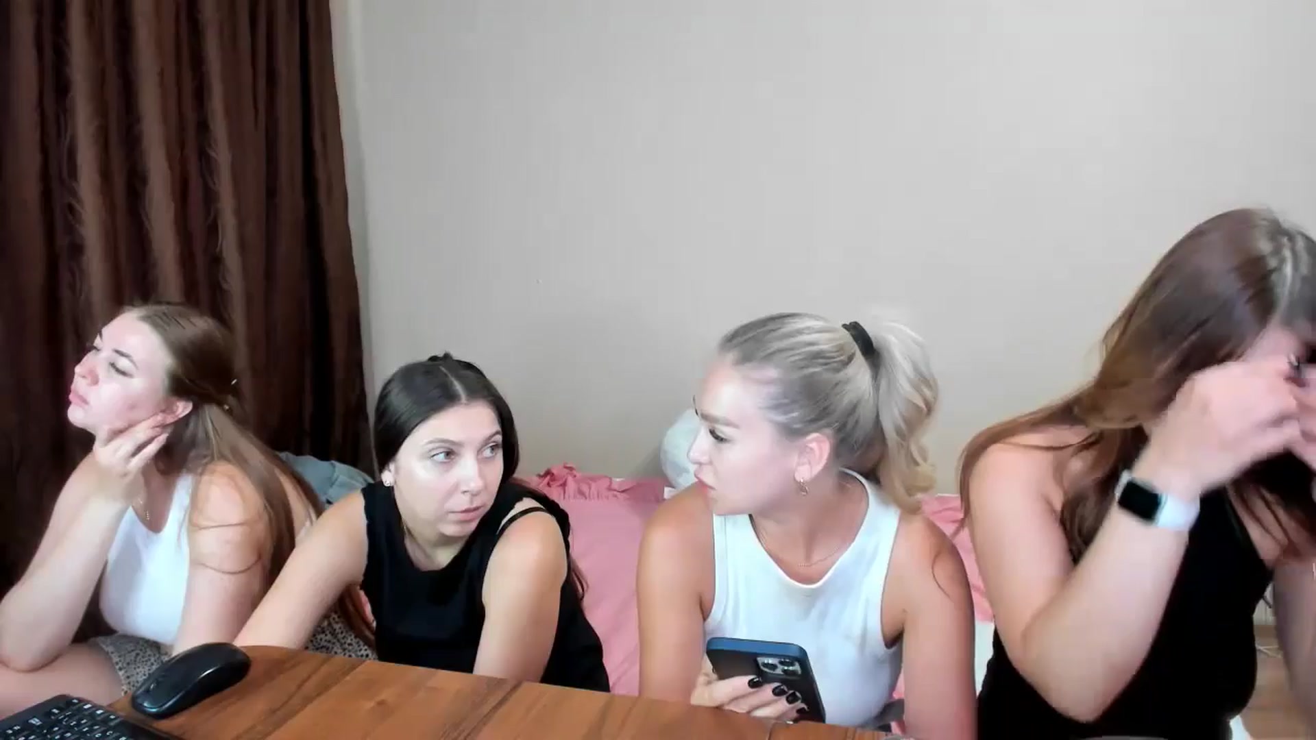 Gallery image thumbnail from MerlinStoun's myfreecams stream on, 07/13/2024, 10:12 image 17 of 20