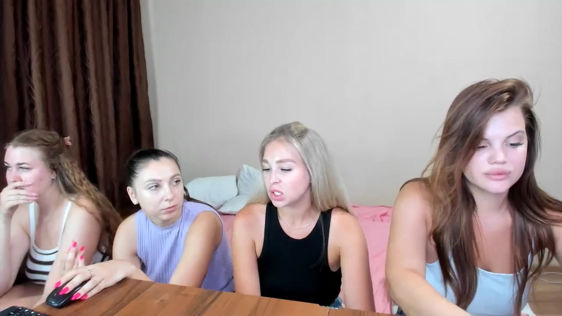 Gallery image thumbnail from MerlinStoun's myfreecams stream on, 07/14/2024, 10:00 image 15 of 20