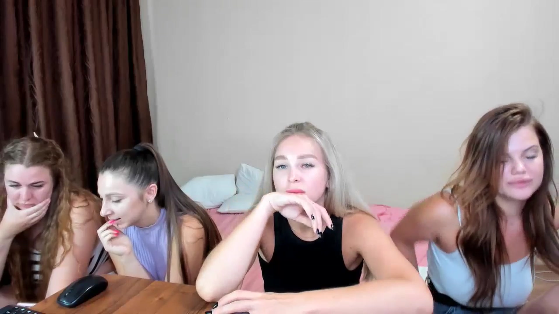 Gallery image thumbnail from MerlinStoun's myfreecams stream on, 07/14/2024, 10:24 image 19 of 20