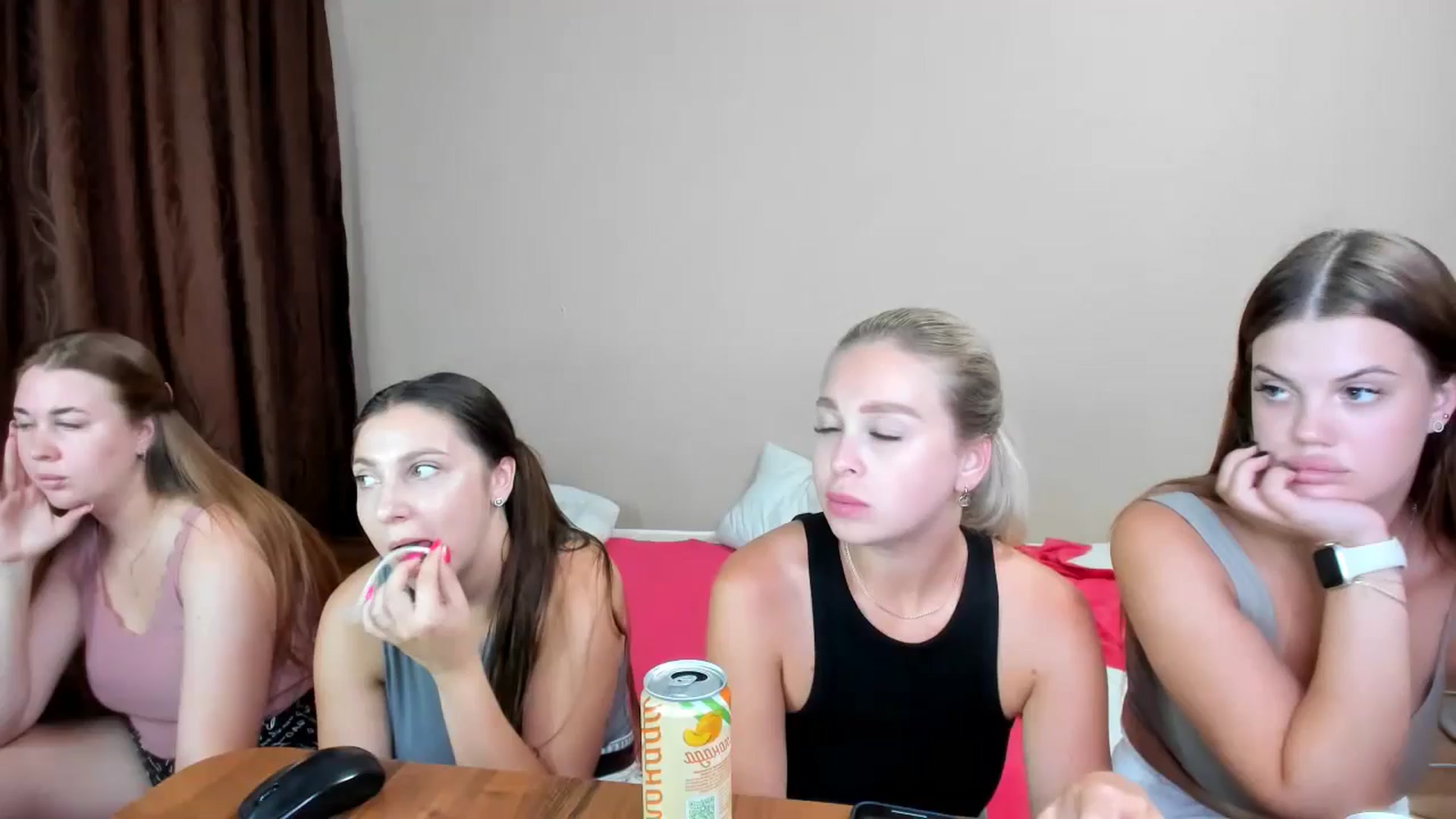 Gallery image thumbnail from MerlinStoun's myfreecams stream on, 07/17/2024, 11:09 image 1 of 20