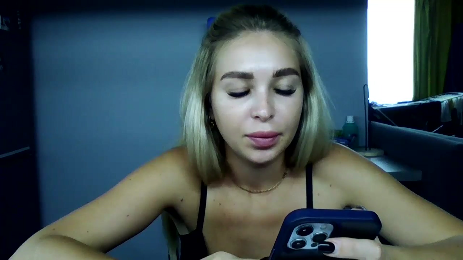Gallery image thumbnail from MerlinStoun's myfreecams stream on, 07/23/2024, 10:15 image 4 of 20