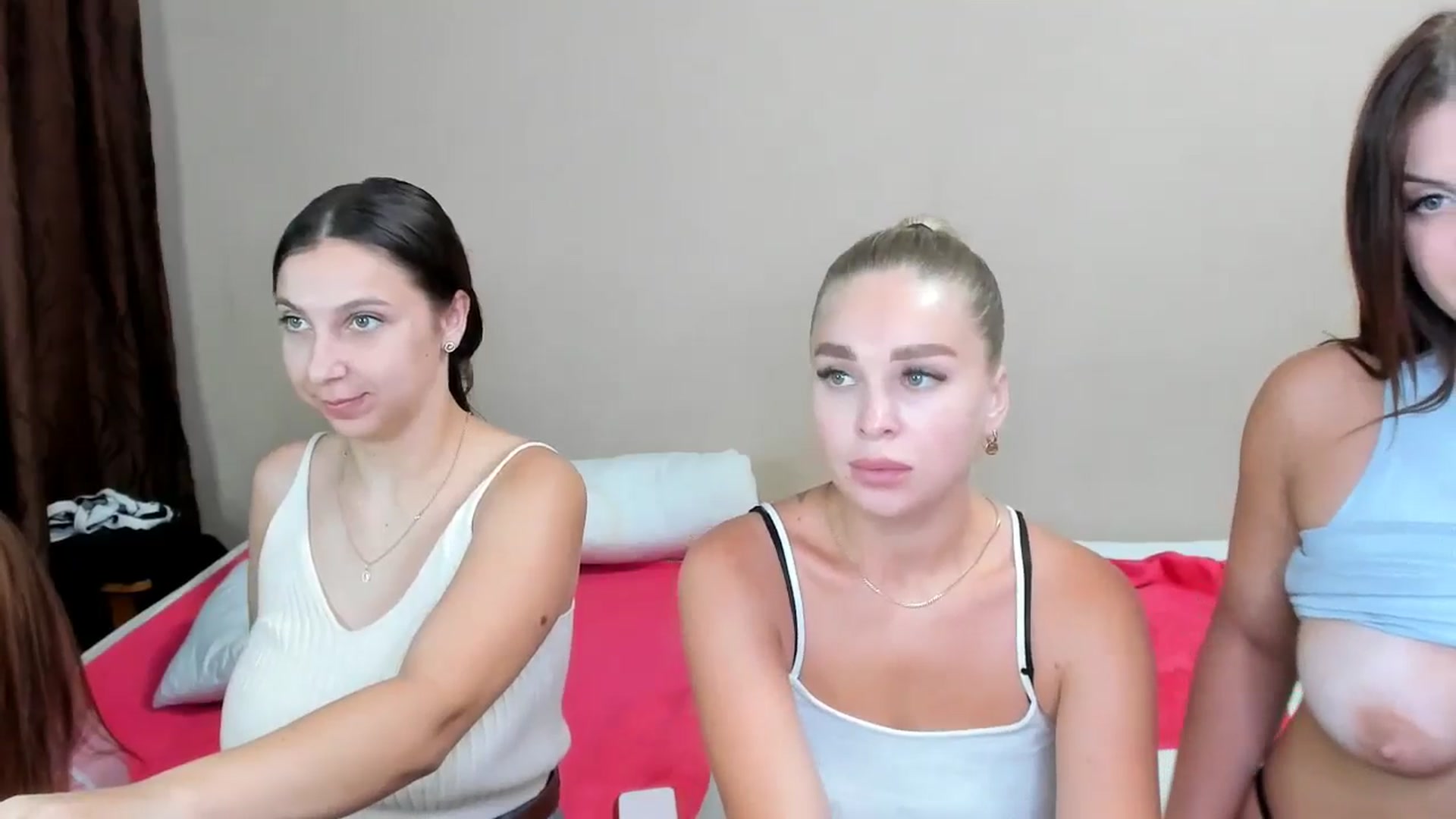 Gallery image thumbnail from MerlinStoun's myfreecams stream on, 07/24/2024, 08:34 image 18 of 20