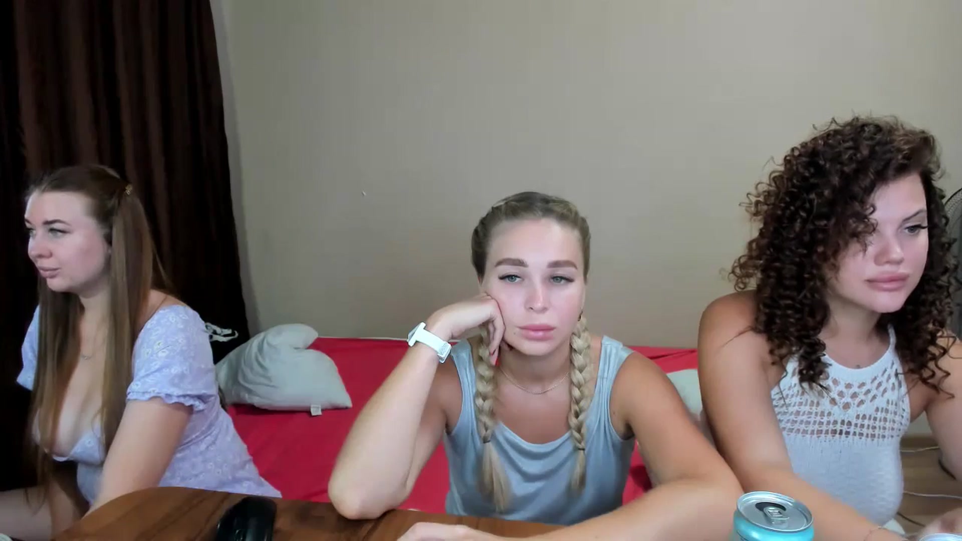 Gallery image thumbnail from MerlinStoun's myfreecams stream on, 07/25/2024, 08:27 image 3 of 20