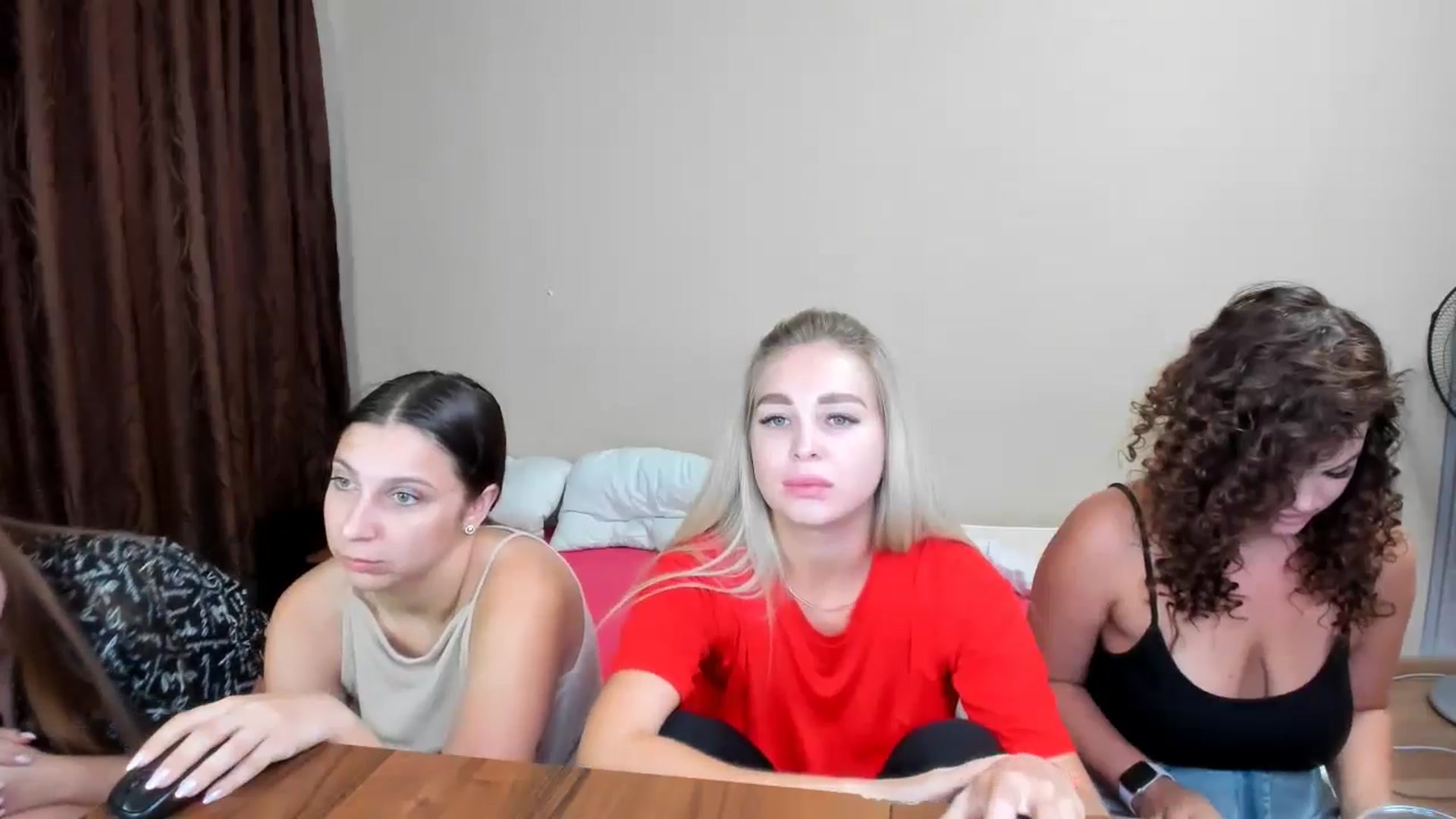 Gallery image thumbnail from MerlinStoun's myfreecams stream on, 07/27/2024, 09:22 image 13 of 20