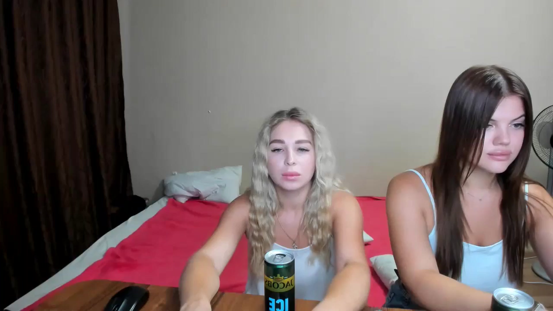 Gallery image thumbnail from MerlinStoun's myfreecams stream on, 08/01/2024, 08:01 image 1 of 20
