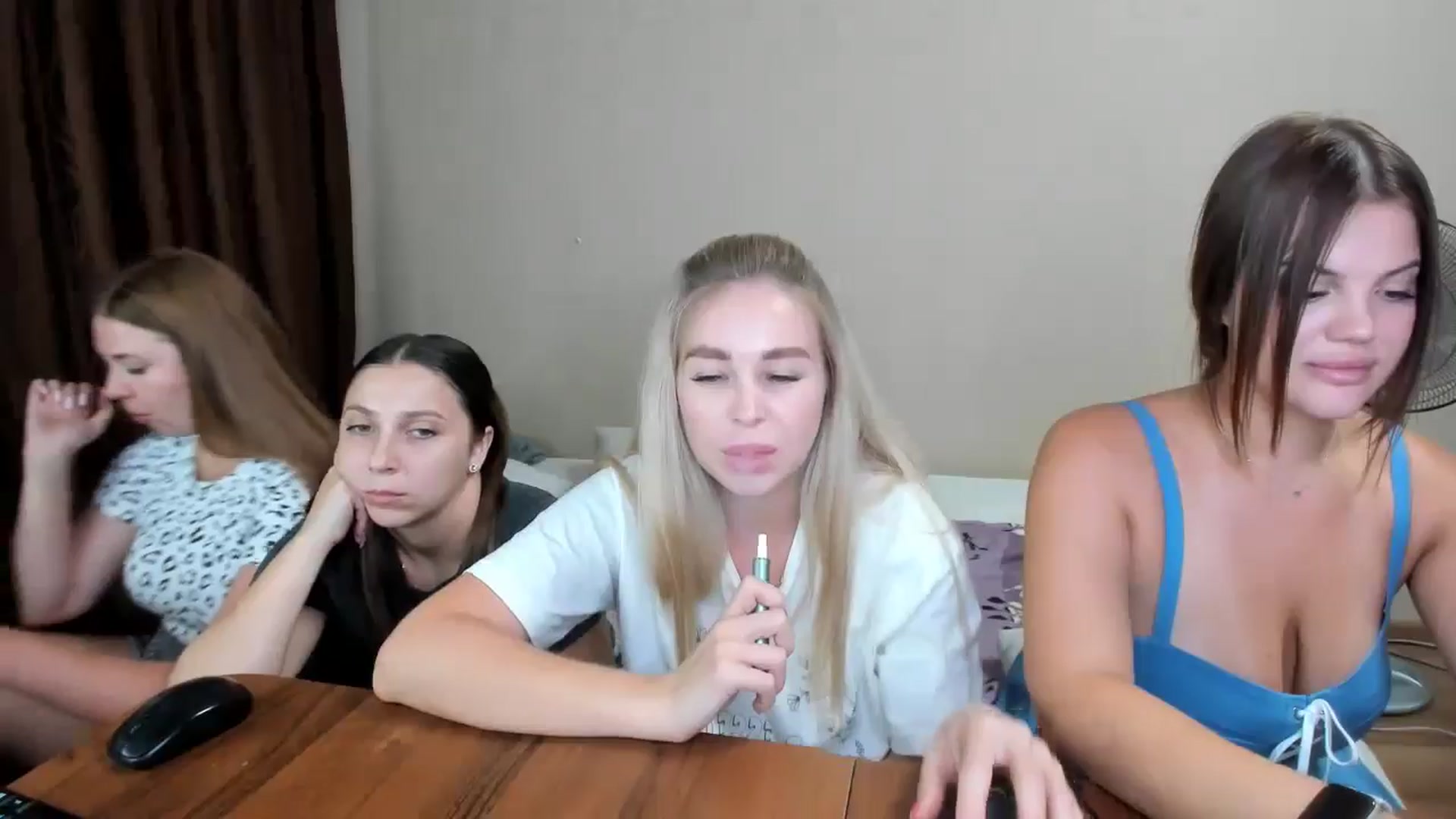 Gallery image thumbnail from MerlinStoun's myfreecams stream on, 08/08/2024, 09:03 image 12 of 20