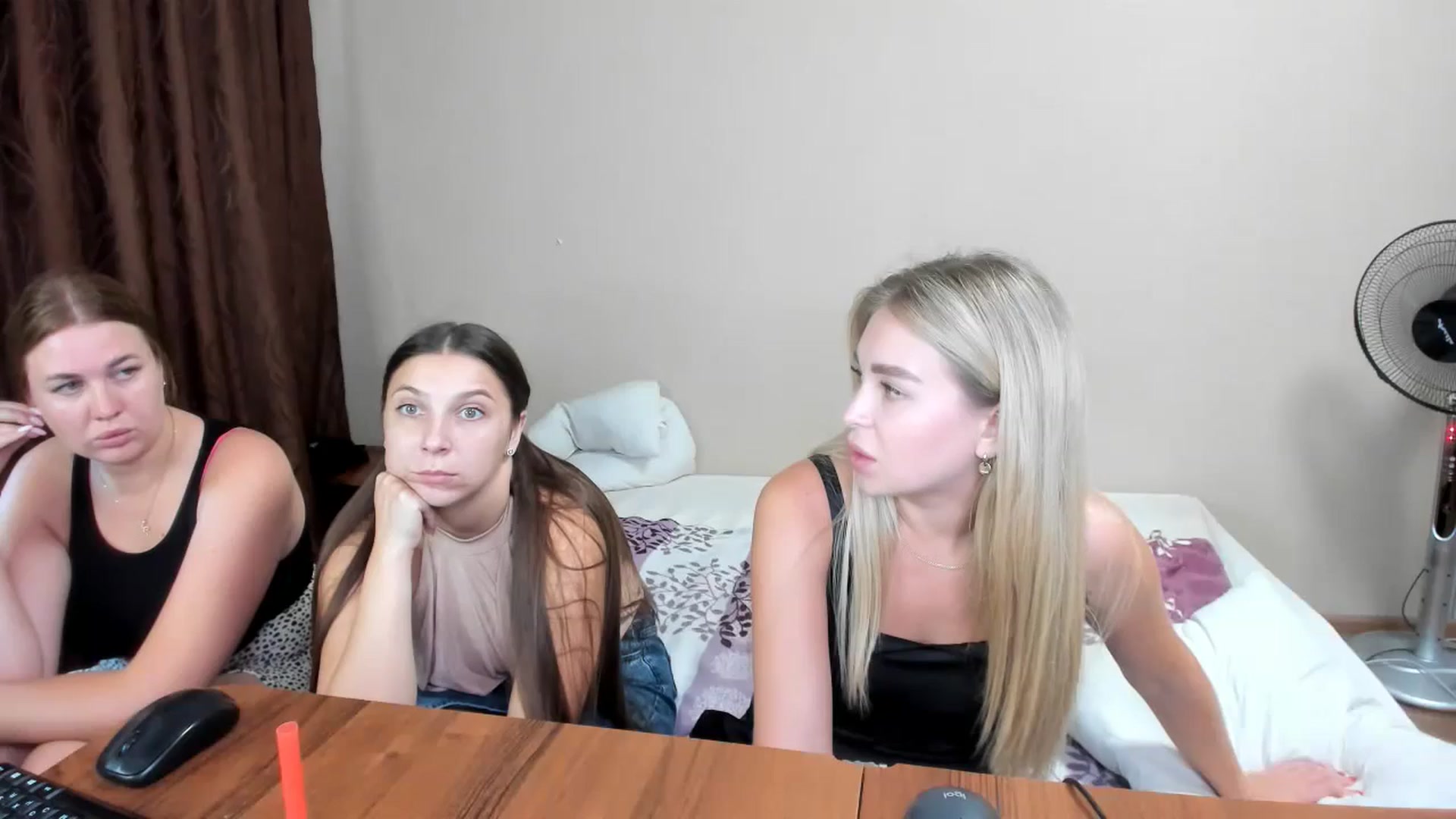 Gallery image thumbnail from MerlinStoun's myfreecams stream on, 08/10/2024, 09:49 image 16 of 20