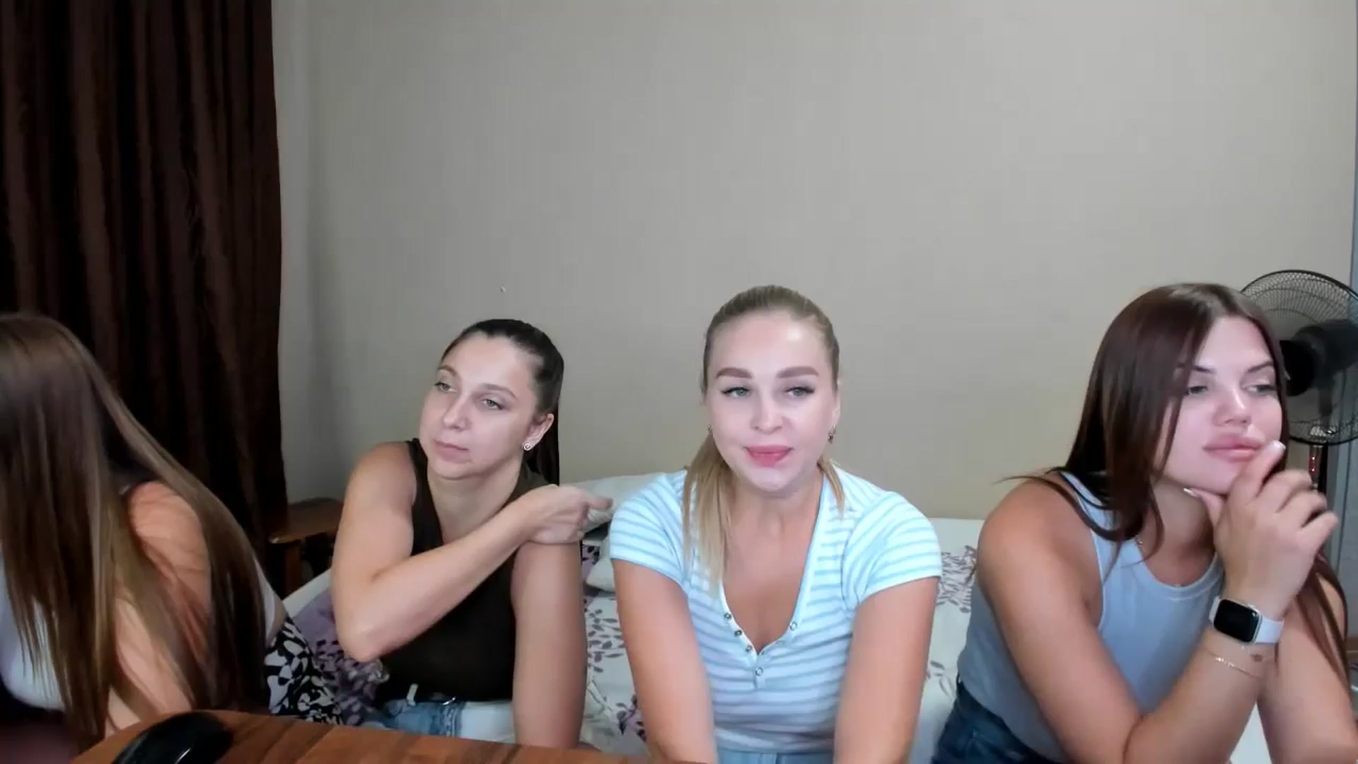Gallery image thumbnail from MerlinStoun's myfreecams stream on, 08/12/2024, 09:54 image 11 of 20