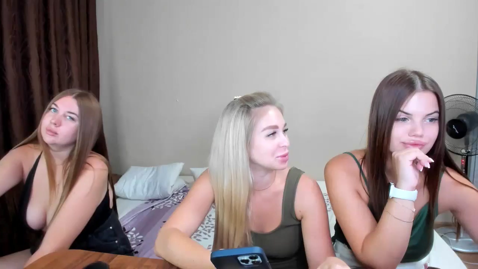 Gallery image thumbnail from MerlinStoun's myfreecams stream on, 08/13/2024, 06:41 image 17 of 20