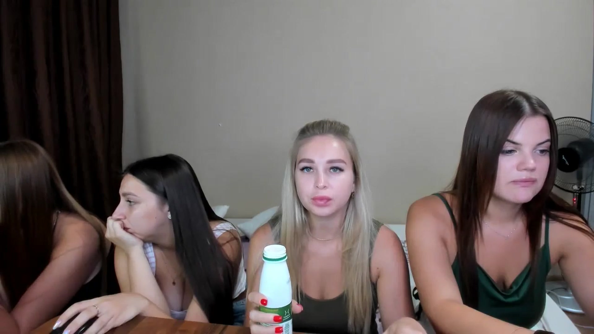 Gallery image thumbnail from MerlinStoun's myfreecams stream on, 08/13/2024, 08:06 image 6 of 20