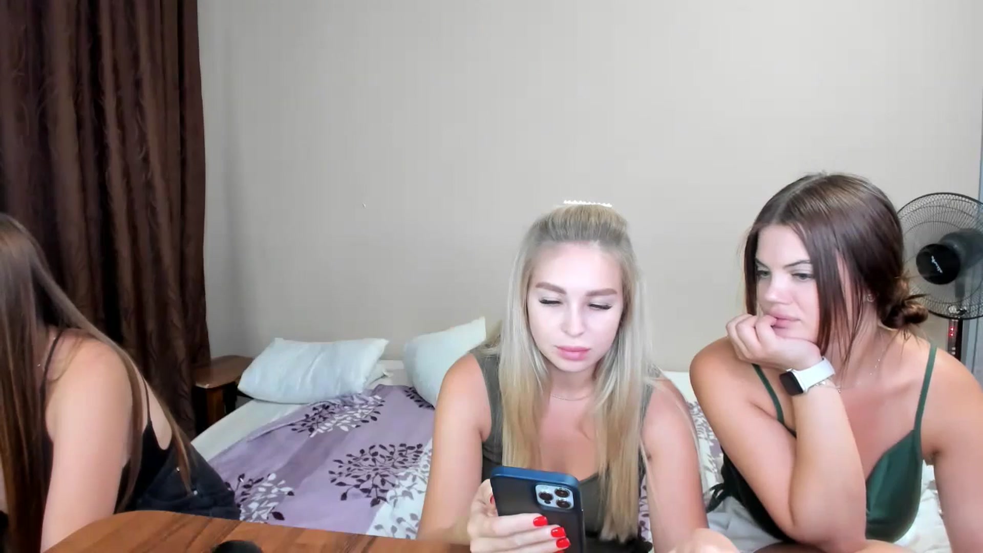 Gallery image thumbnail from MerlinStoun's myfreecams stream on, 08/13/2024, 10:41 image 9 of 20