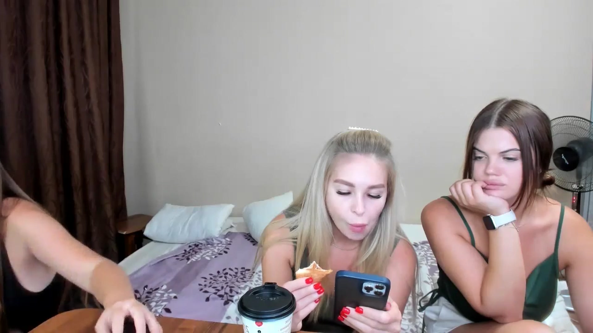 Gallery image thumbnail from MerlinStoun's myfreecams stream on, 08/13/2024, 10:41 image 7 of 20