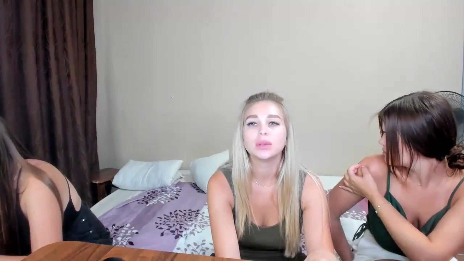 Gallery image thumbnail from MerlinStoun's myfreecams stream on, 08/13/2024, 10:41 image 12 of 20
