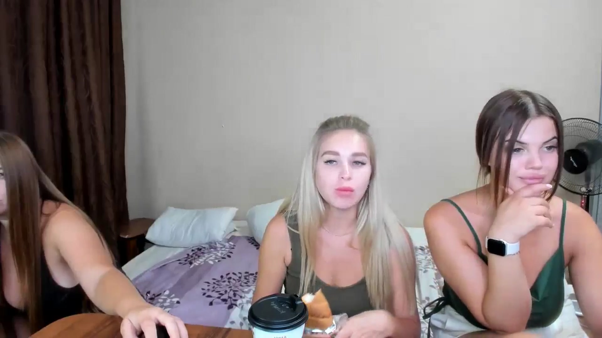 Gallery image thumbnail from MerlinStoun's myfreecams stream on, 08/13/2024, 10:41 image 4 of 20