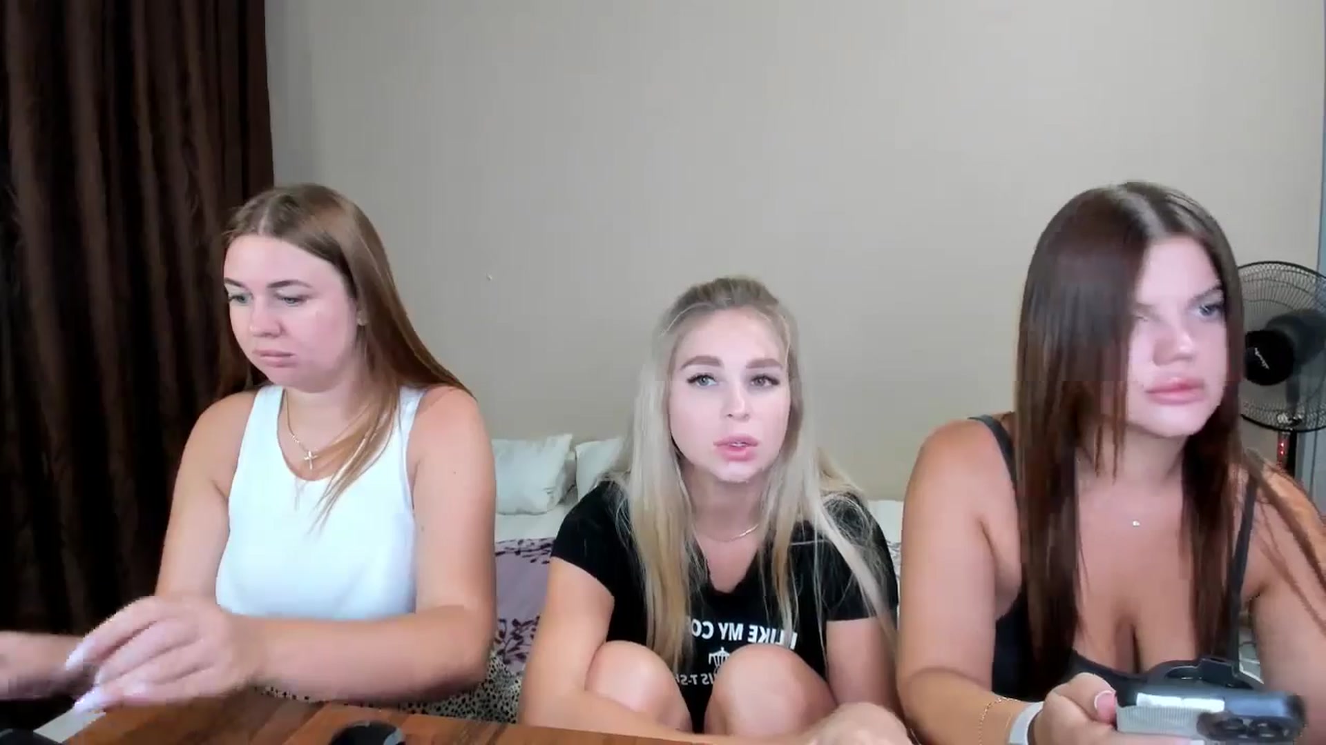 Gallery image thumbnail from MerlinStoun's myfreecams stream on, 08/14/2024, 07:18 image 3 of 20