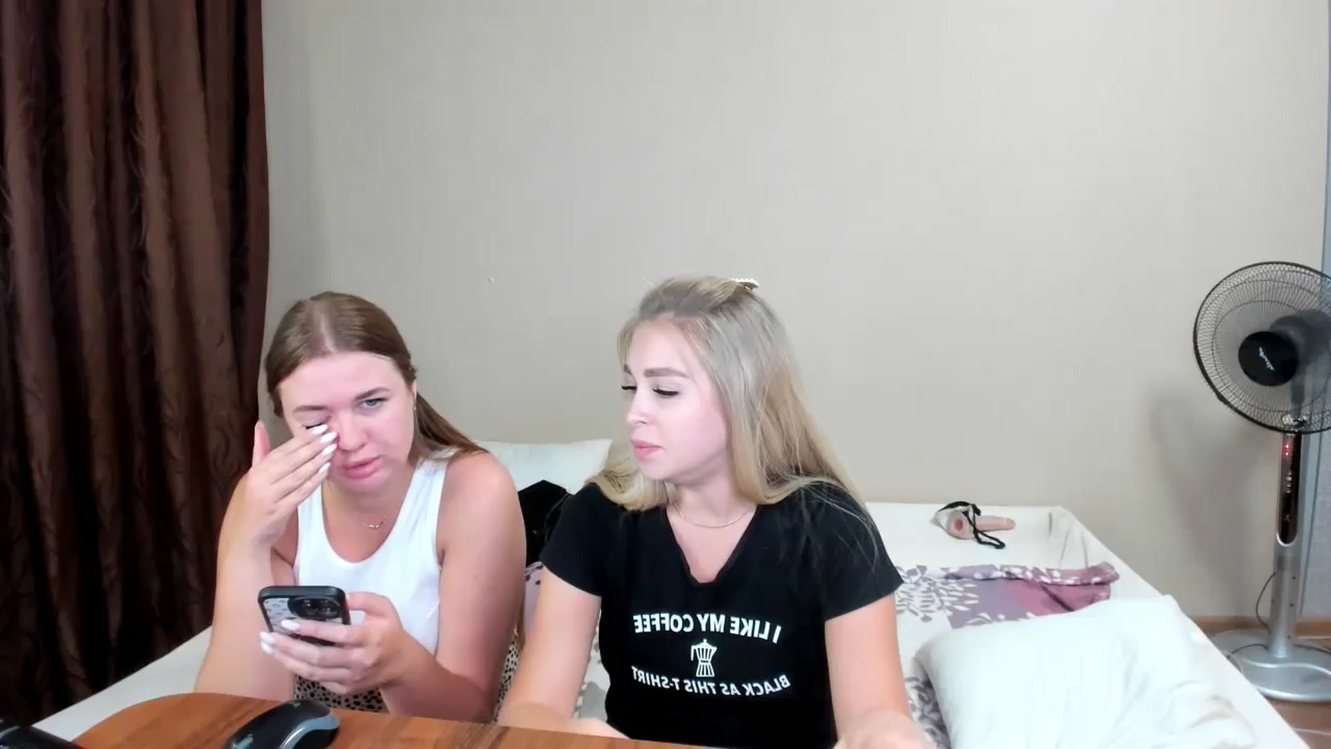 Gallery image thumbnail from MerlinStoun's myfreecams stream on, 08/14/2024, 10:44 image 1 of 20